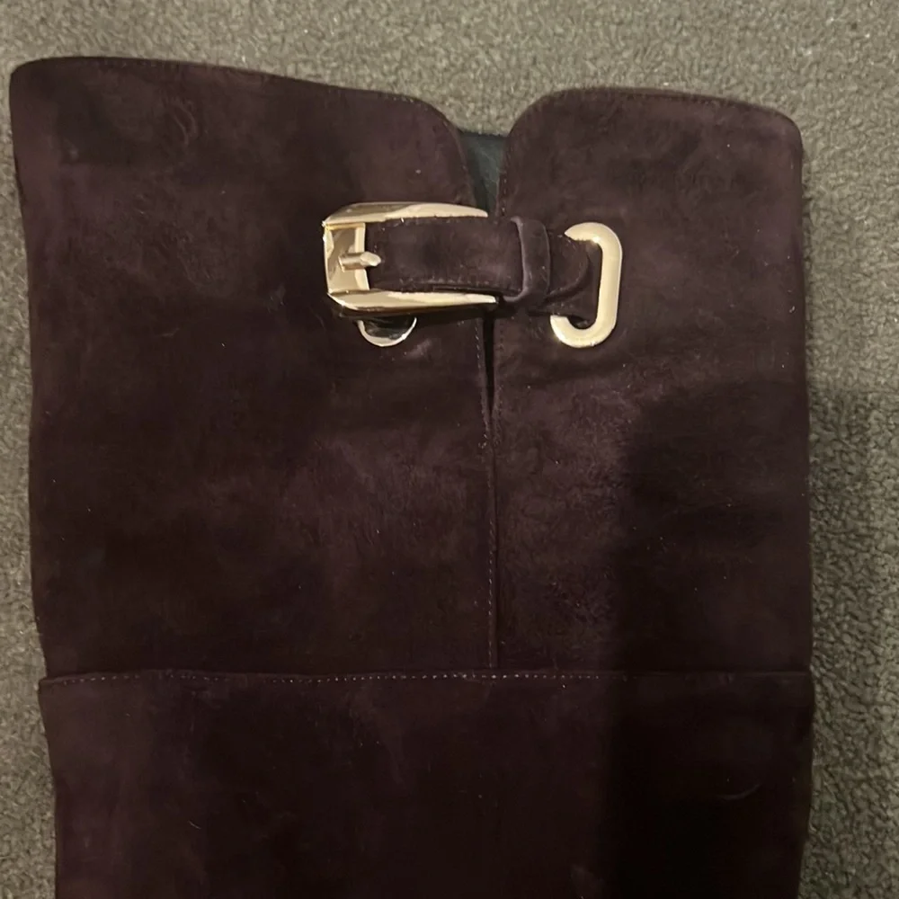 New in box over the knee suede boots Cellini brand. - Picture 2 of 6